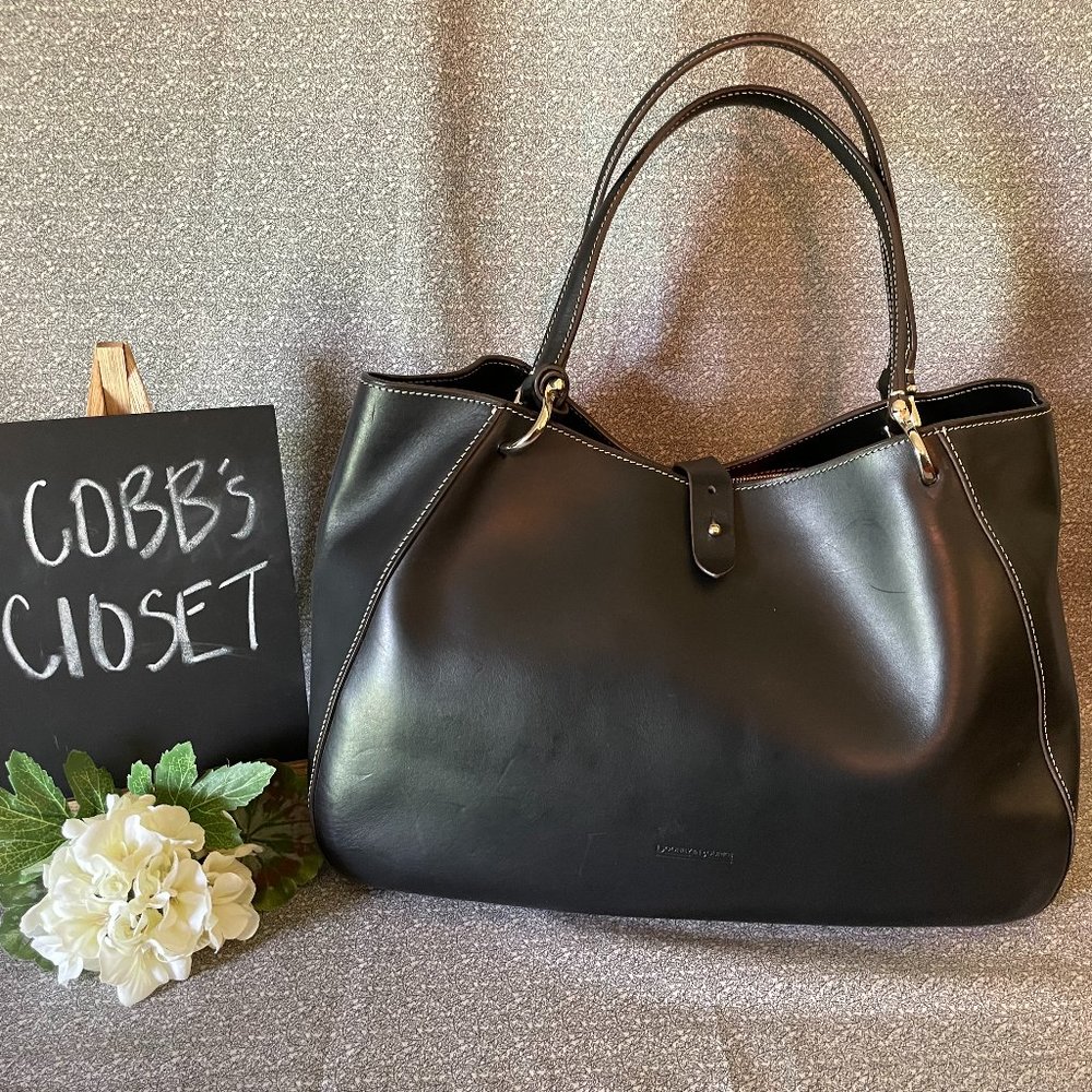 Dooney & Bourke Handbag